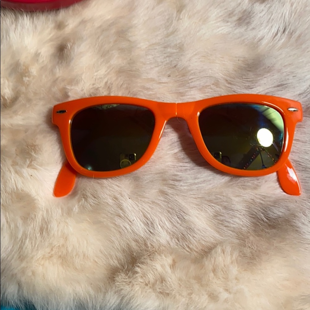 Folding glasses - Picture 3 of 3